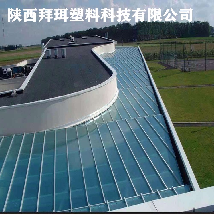 锁扣pc阳光板会展顶棚采光遮雨材料重量轻经济实用防漏雨