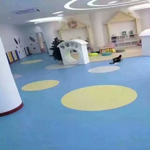 鹏辉pvc地板,幼儿园安全地垫怎么样？ 