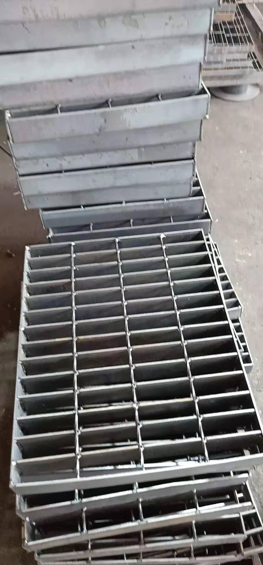 溝蓋格柵板.jpg