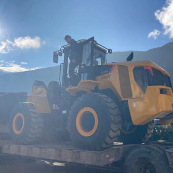 婁底柳工裝載機(jī)提車(chē)報(bào)告