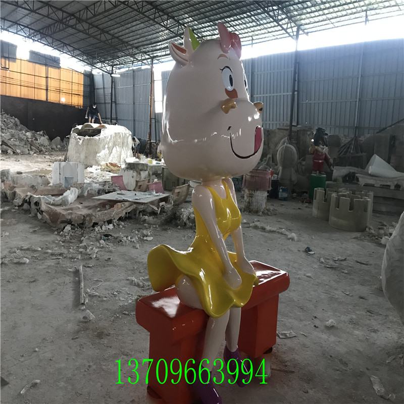 湖南玻璃钢动物雕塑哪家好、名图玻璃钢动物雕塑制作