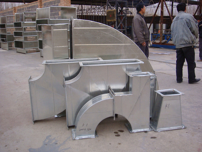 鍍鋅板風(fēng)管特點.jpg