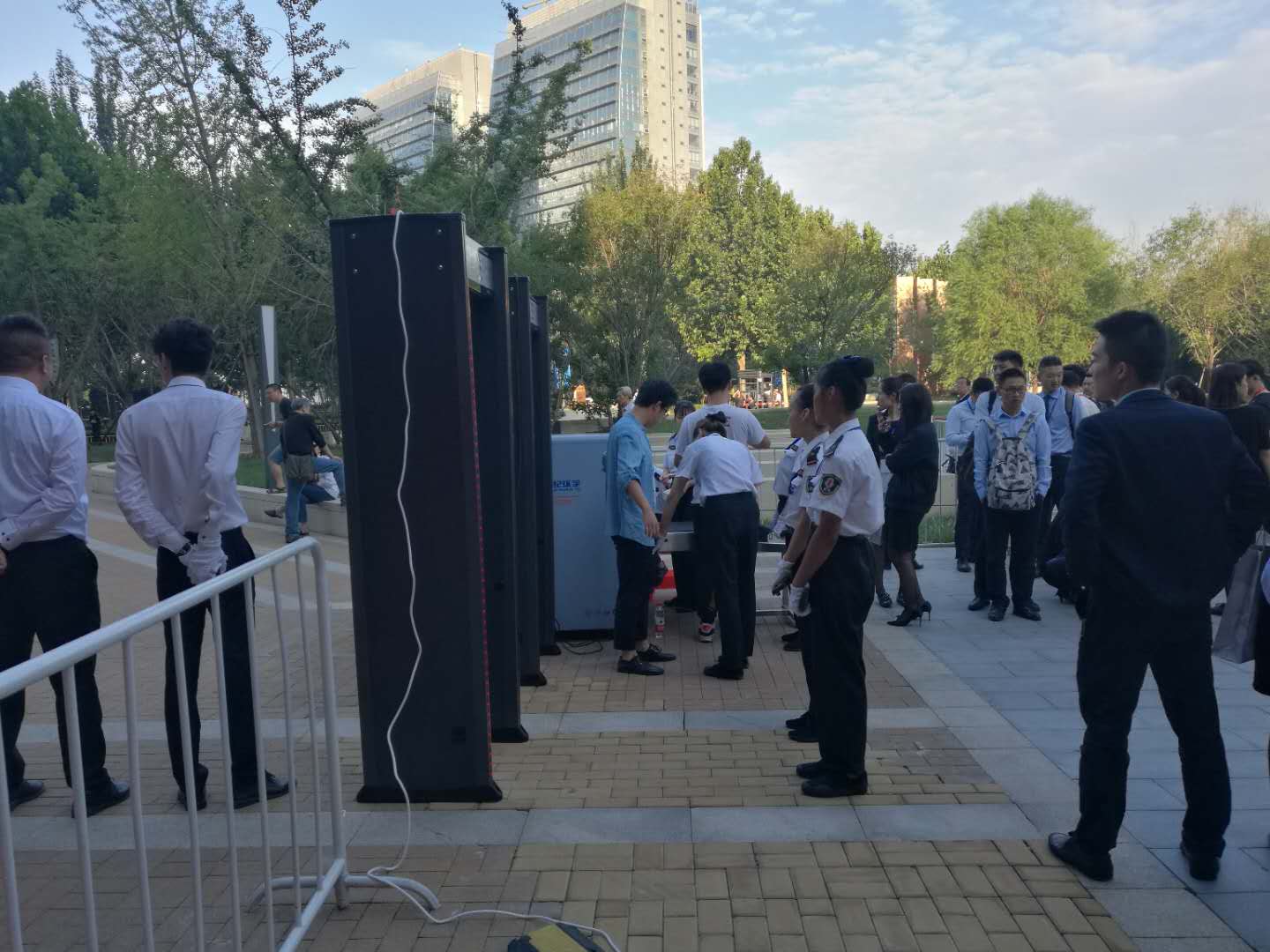 图片_202004270957063.jpg