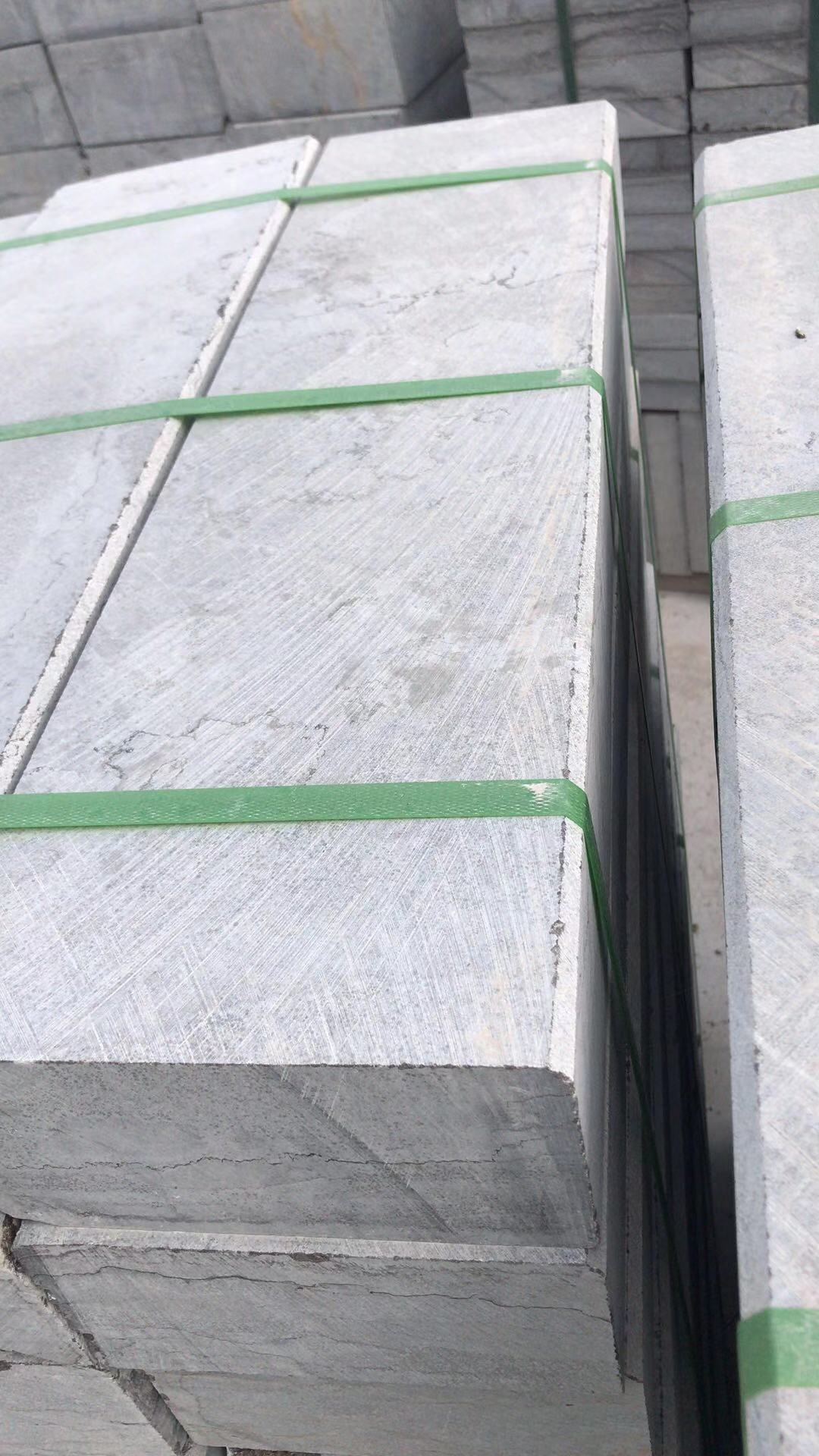 青石路缘石