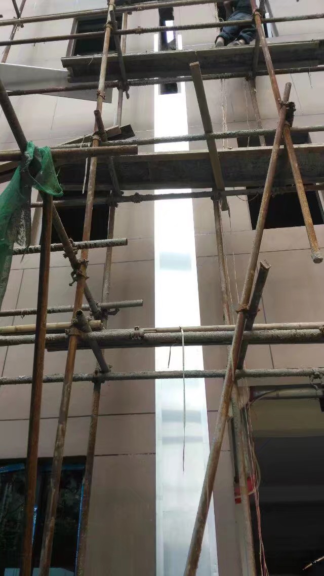 1528706738424581.jpeg