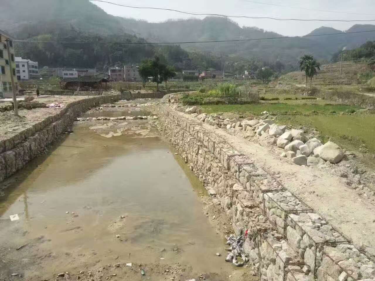 格賓石籠護岸