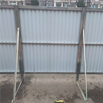 青島鍍鋅彩鋼圍擋單價大量現(xiàn)貨