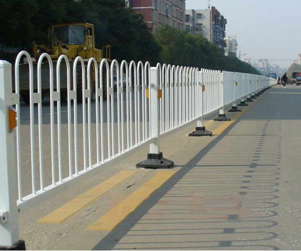 西安科阳道路护栏市政交通护栏京式护栏道路隔离栅