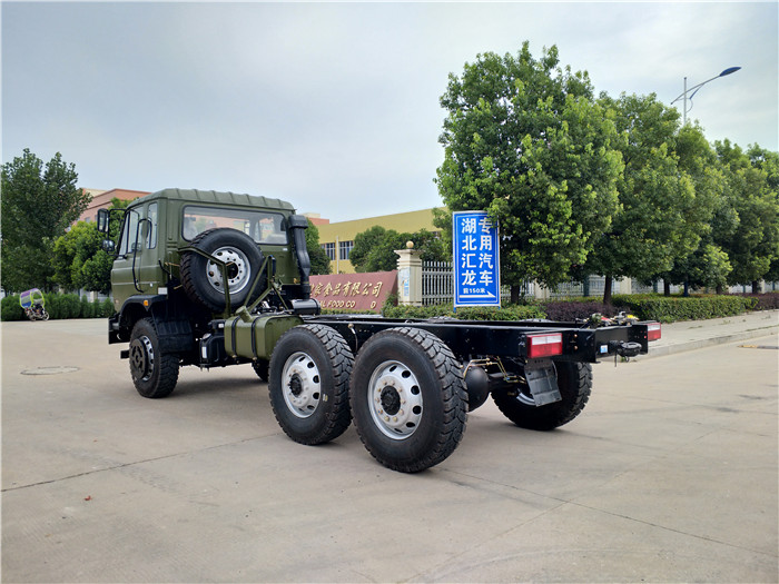 山南六驱森林消防洒水车,新款四驱洒水车,东风四驱越野车