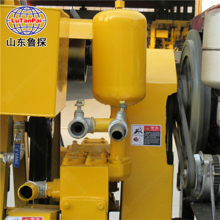 XYD-130履帶式鉆機(jī)-泥漿泵.jpg