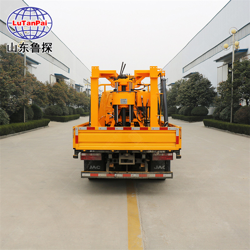 XYC-200車載式液壓鉆機2-3.JPG