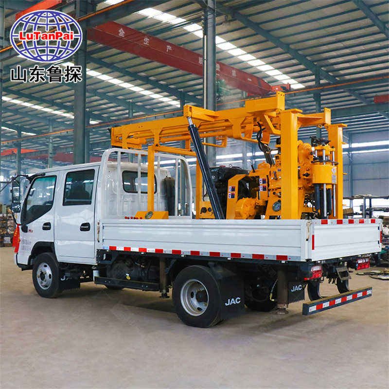 XYC-200車(chē)載式液壓鉆機(jī)1-2.JPG