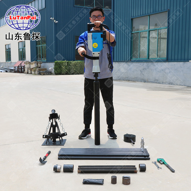 QTZ-3D電動(dòng)便攜式取土鉆機(jī)3-1.jpg