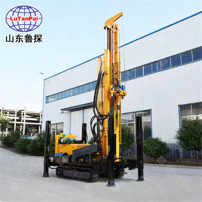 CJD-500履帶式氣動(dòng)水井鉆機(jī)1.jpg