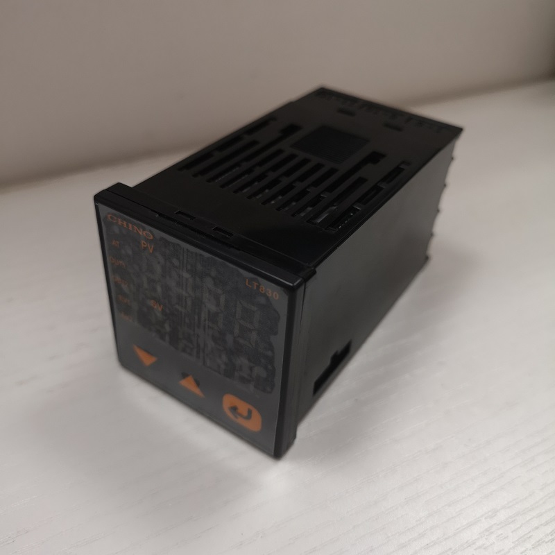 LT830侧面.jpg