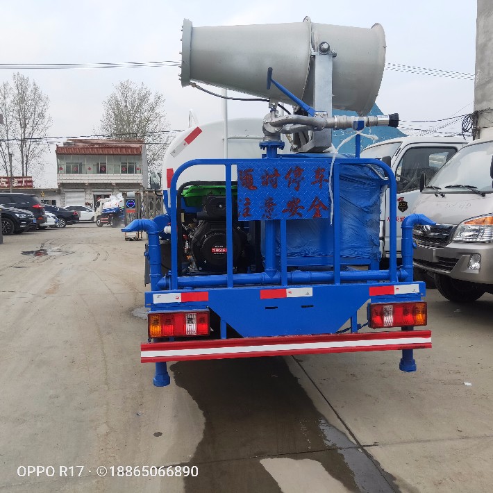 内蒙古公路洒水车多功能洒水车除尘洒水车 三包一年