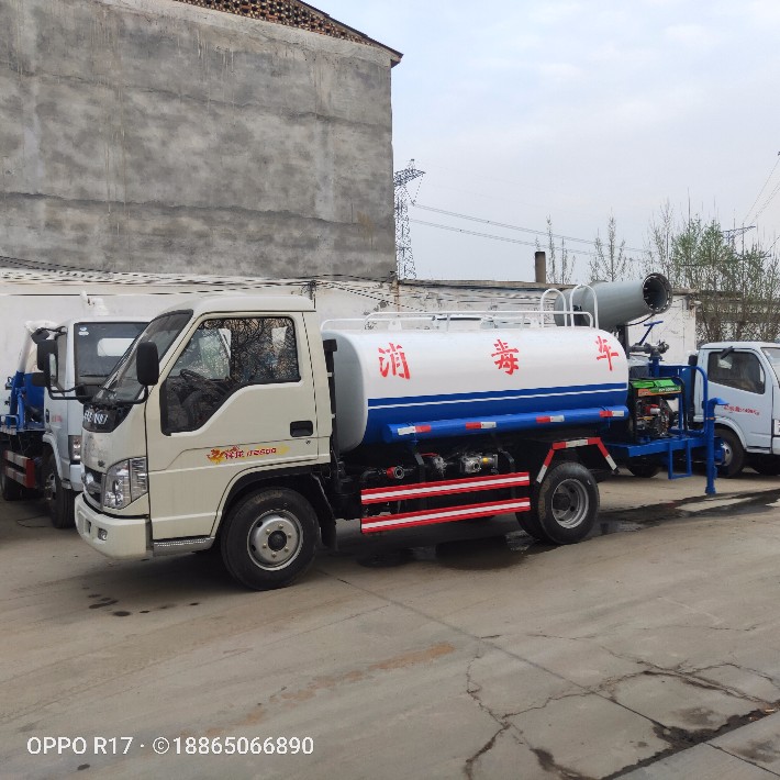 内蒙古公路洒水车柴油洒水车小型洒水车 送货上门