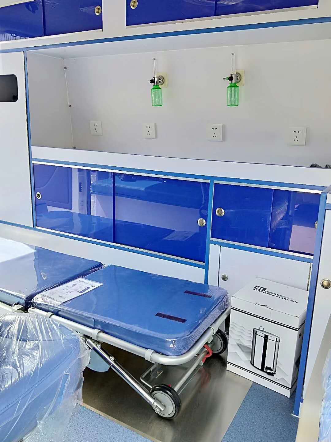 呼伦贝尔市福特医疗救护车车型_医疗救护车使用规定