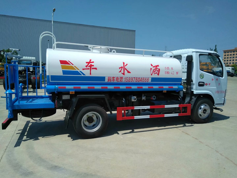 CLW65QZF-40/45洒水泵_中联重科洒水车报价表