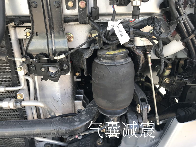 福田欧曼保鲜运输车报价_大型柴油冷藏车