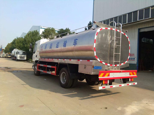 鲜奶运输车配置价格_三桥20吨羊奶罐车