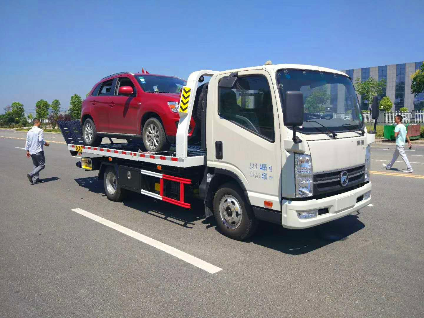 秦皇岛市凯马国五一拖二救援车_东风平板道路清障车