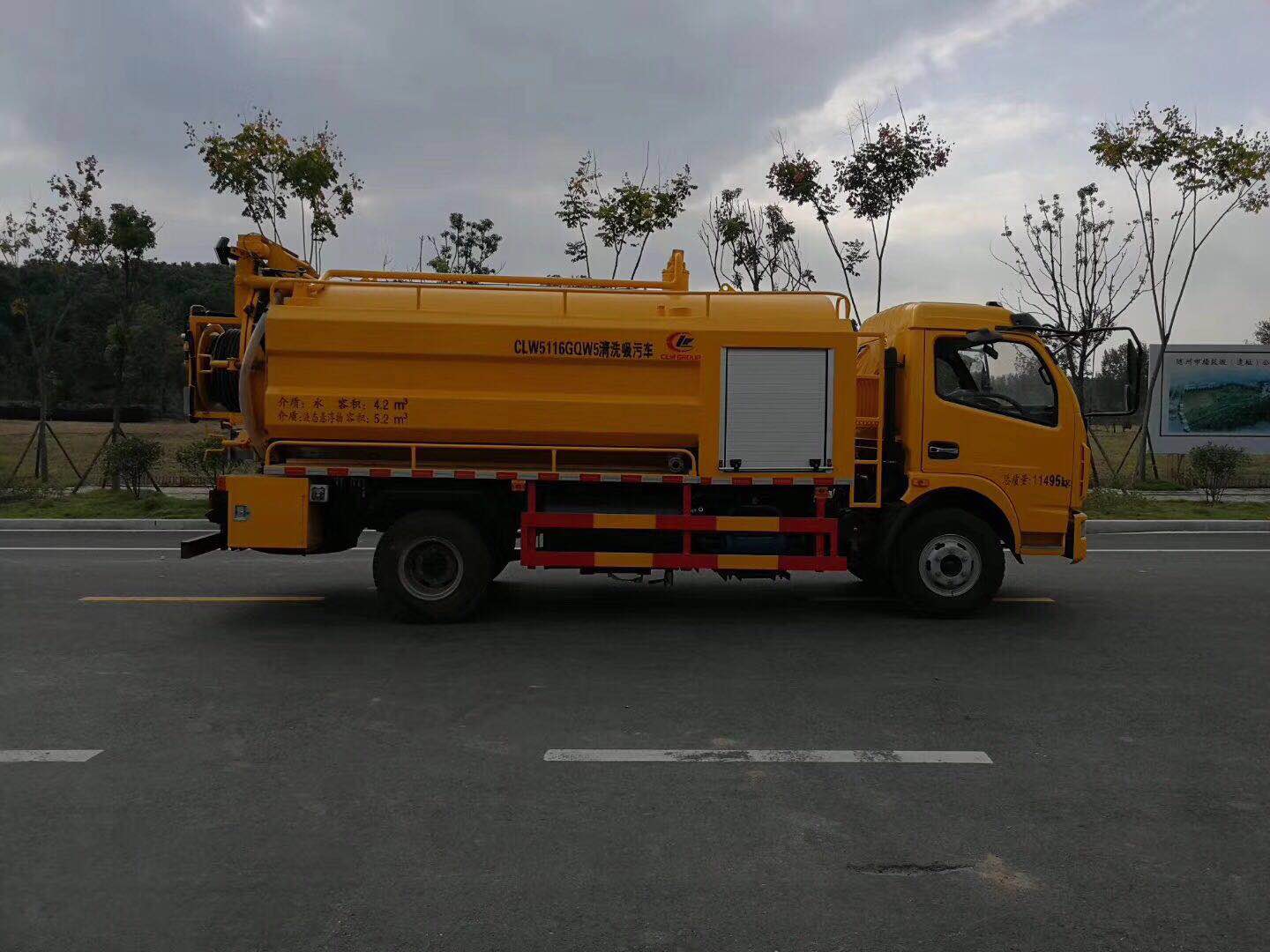 福田欧曼联合疏通车_联合疏通车设备租赁_清洗吸污联合疏通车