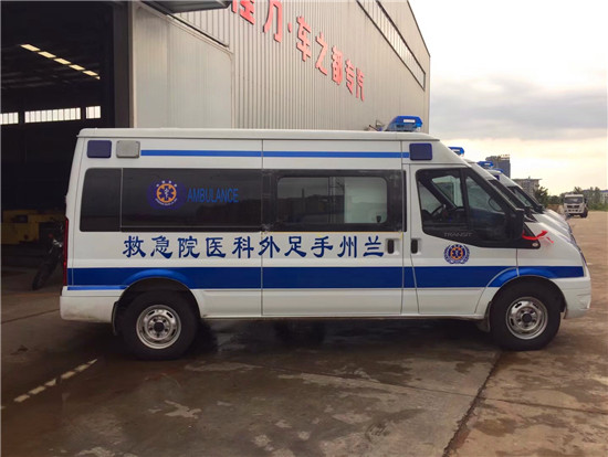 广州市福特V348转运型救护车配置_瑞风救护车价格