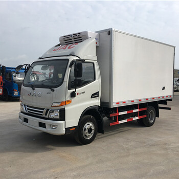 安全可靠小型冷藏车_蓝牌4米2冷藏车