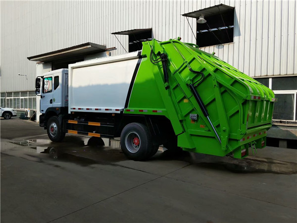扬州市12方环卫垃圾车图片_箱体可卸勾臂垃圾车
