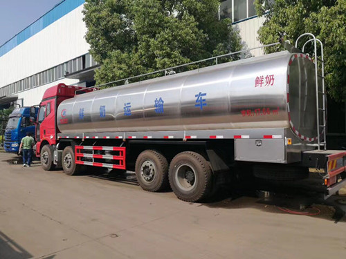 8吨饮用水运输车国五_新余市20吨鲜奶运输车图片
