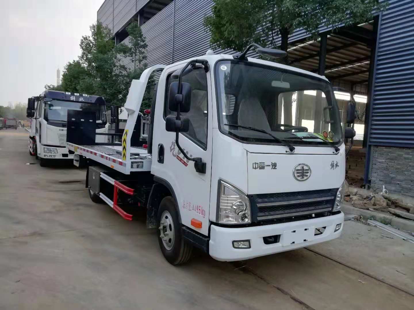 全落地道路救援车_东风小天锦清障拖车