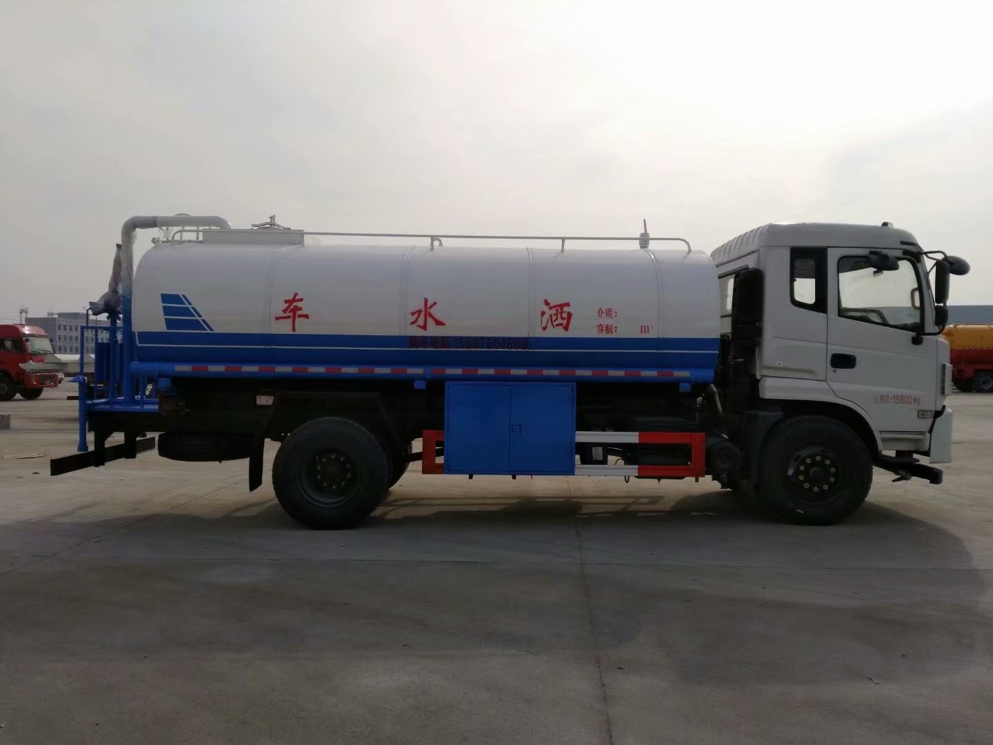 10吨保温运水车  _保温运输热水车_热水保温洒水车  