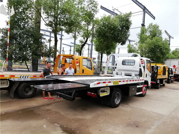 海西蒙古族藏族自治州全落地平板清障车_湖北随州道路救援车厂家