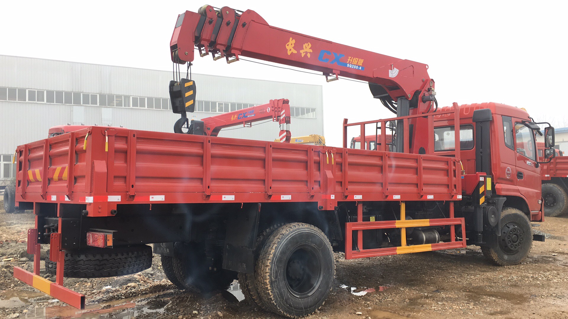 自卸車隨車吊 5噸隨車吊廠家