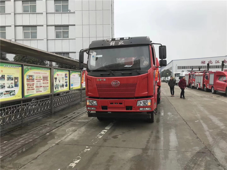 万宁市二手清障车拖车_一拖二型清障拖车