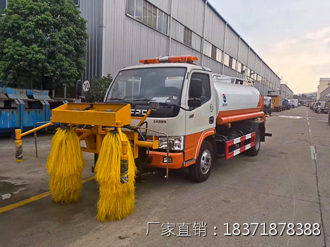 鹰潭市公路护栏小型清洗车