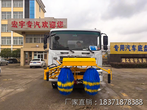 鹰潭市公路护栏小型清洗车