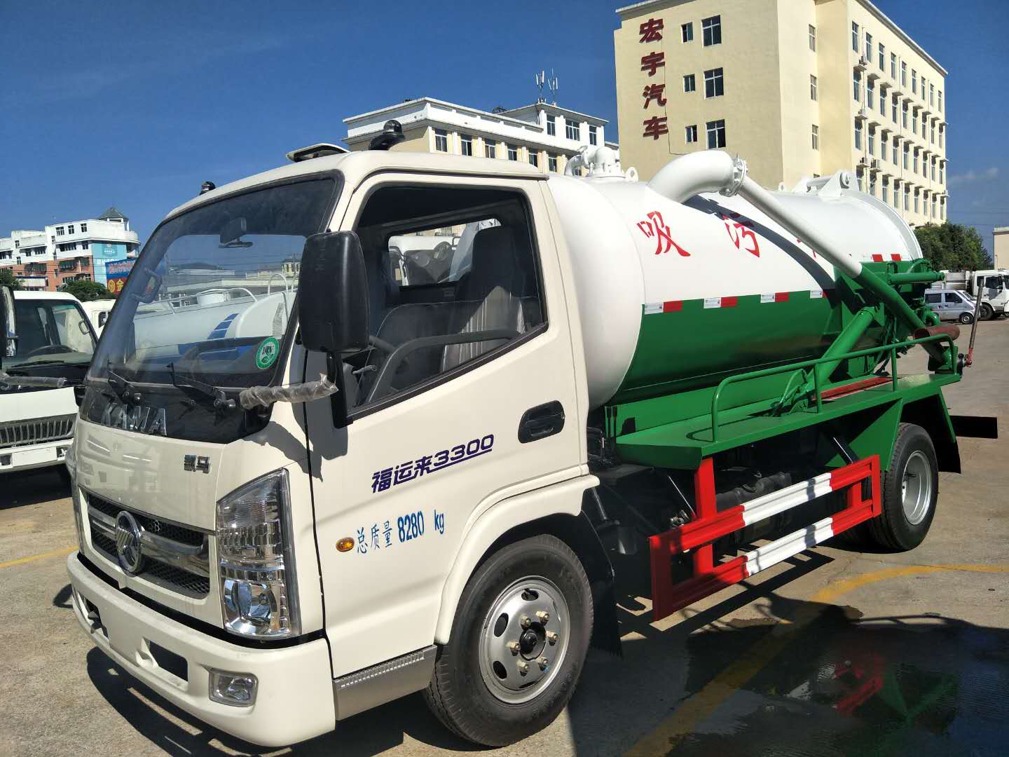 湘潭市东风8方管道疏通车多少钱_新型高压清洗车