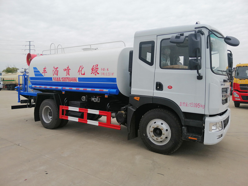 镇江市东风康明斯洒水车内饰_CLW5160GPSD5型10方洒水车