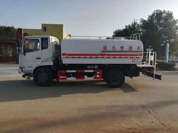 东风嘉运12方绿化喷洒车_生产洒水车厂家