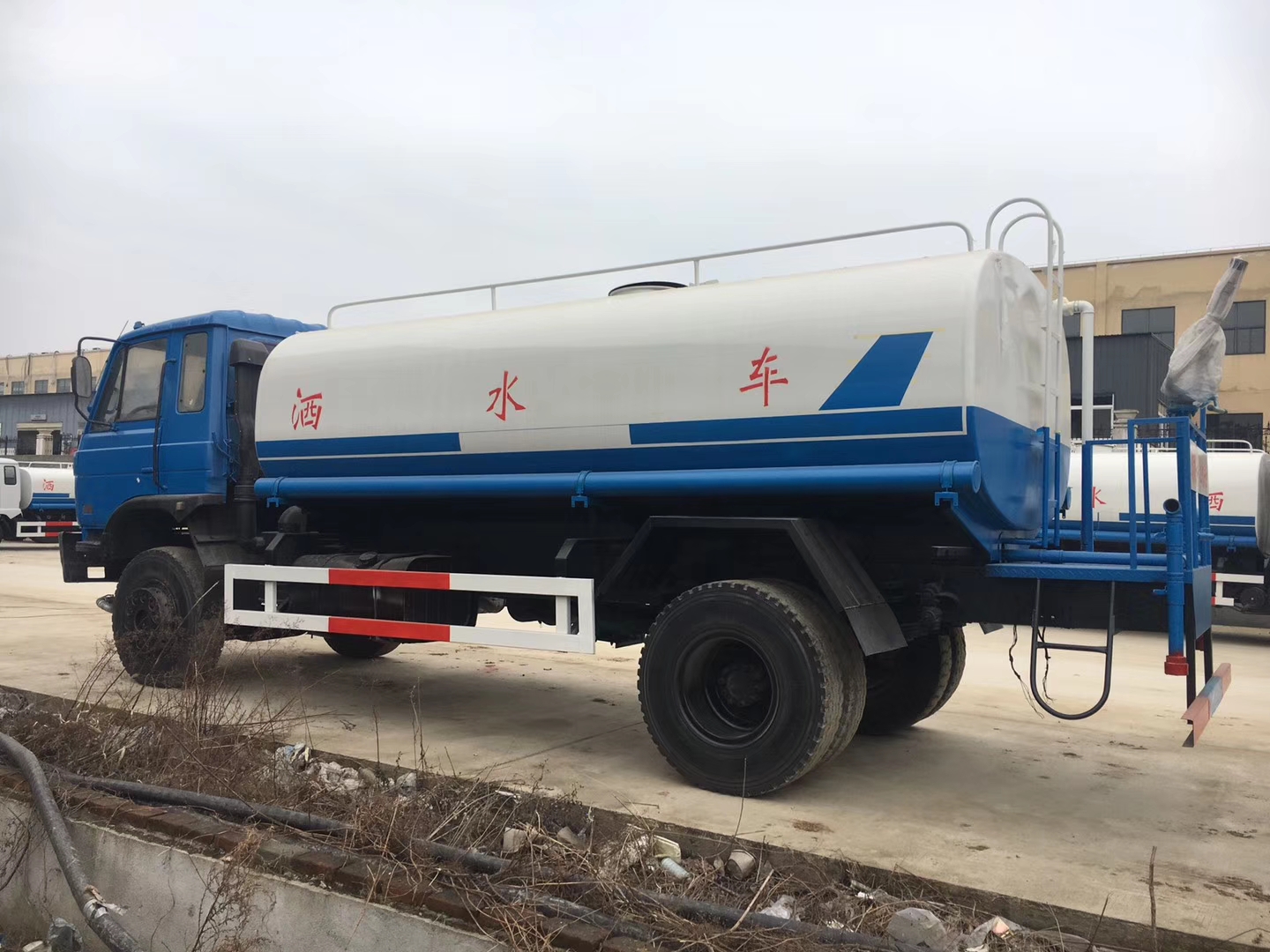 6方洒水车_东风6方洒水车_价格配置照片视频