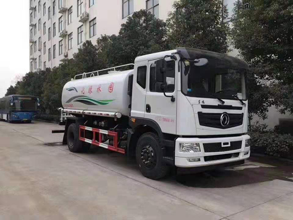 15吨东风T5款绿化喷洒车_绿化用的洒水车