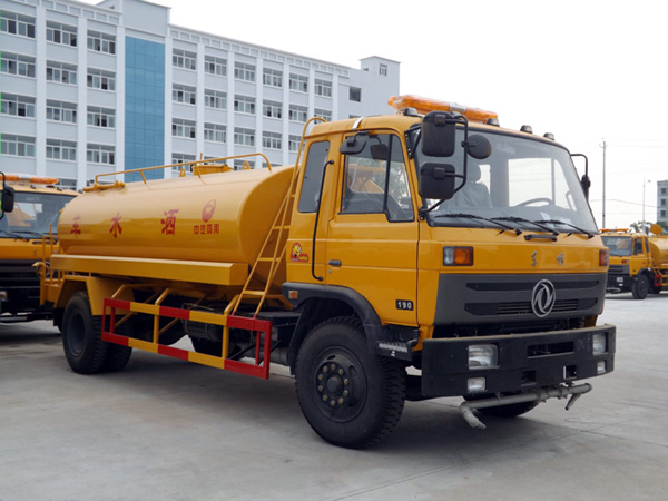 东风153经典15方洒水车_洒水车型号价格