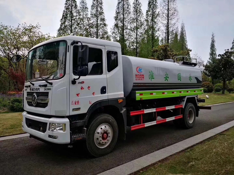 定安县CLW5160GPSD5型园林洒水车_东风福瑞卡不锈钢洒水车