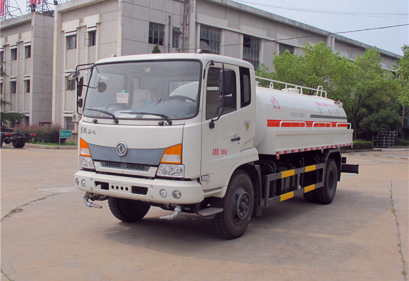 东风洒水车产地_12方东风嘉运洒水车