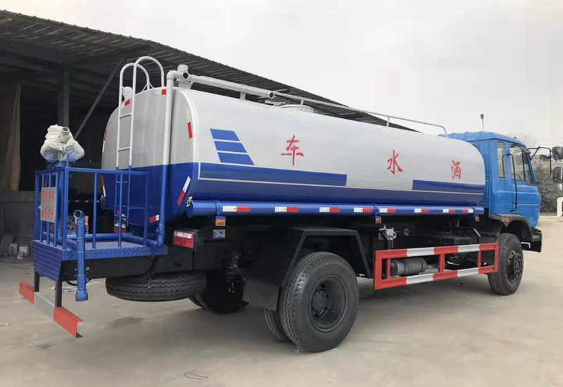 东风153经典十五方绿化喷洒车_环卫清洗车