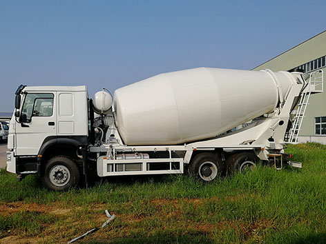 重汽豪沃水泥搅拌车多少钱_重汽豪沃搅拌车14方 