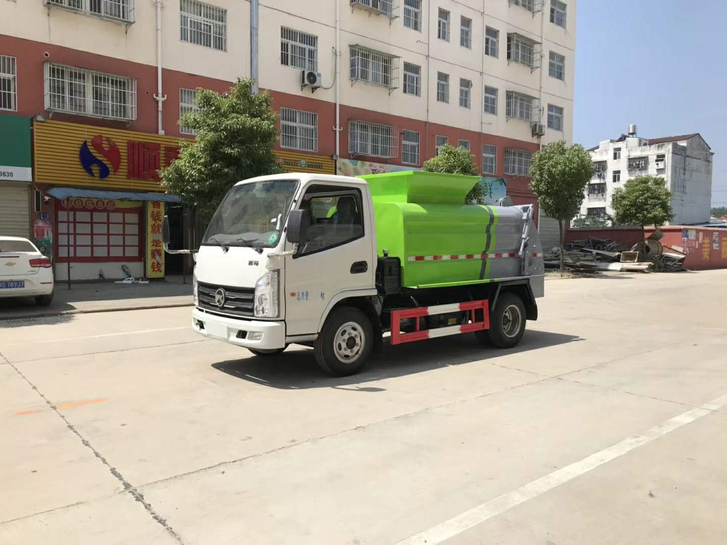 电动垃圾清运车_扬州5吨餐厨垃圾车