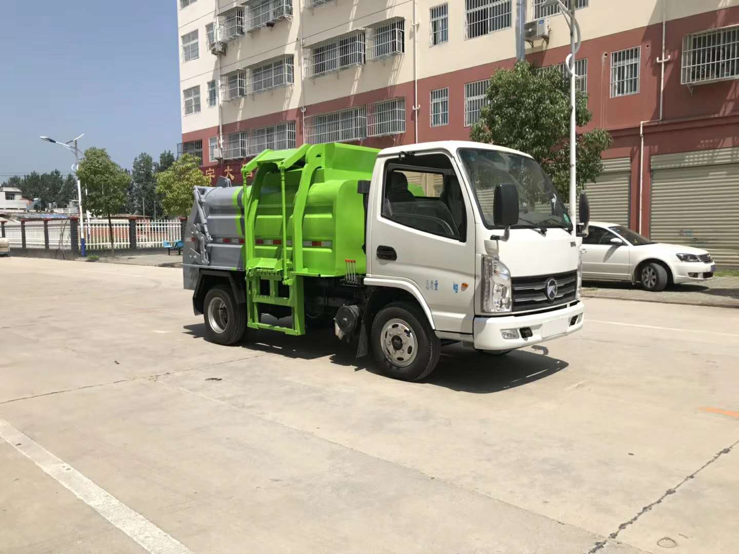 电动垃圾清运车_扬州5吨餐厨垃圾车